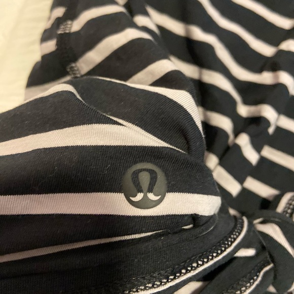 LULULEMON TANK — Never worn! - Picture 4 of 6